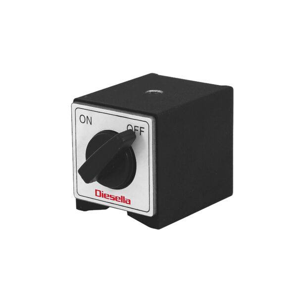 Diesella Magnet base 80 kg med M8 gevind On/off magnet