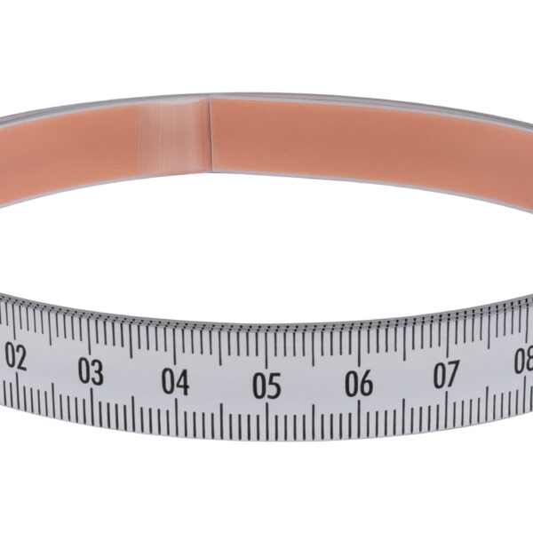 Diesella Selvklæbende Pit båndmål i stål 2Mx13 mm, V-H graduering HVID