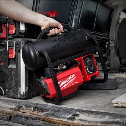 Milwaukee M18 FAC-0 FUEL™ kompressor